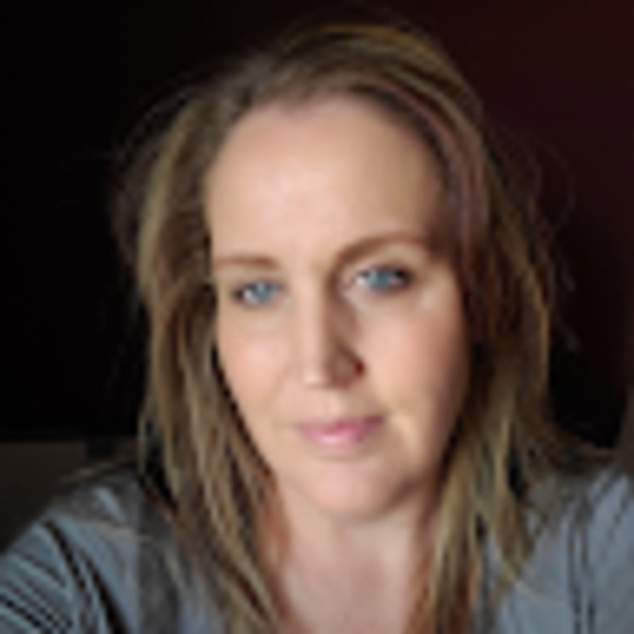 Meet your Posher, Katie - Picture 1 of 1